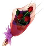 Çiçek satisi buket içende 3 gül çiçegi  Burdur online çiçek gönderme sipariş 