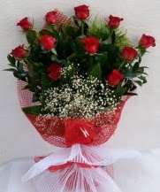 11 adet kırmızı gülden görsel çiçek  Burdur çiçek satışı 